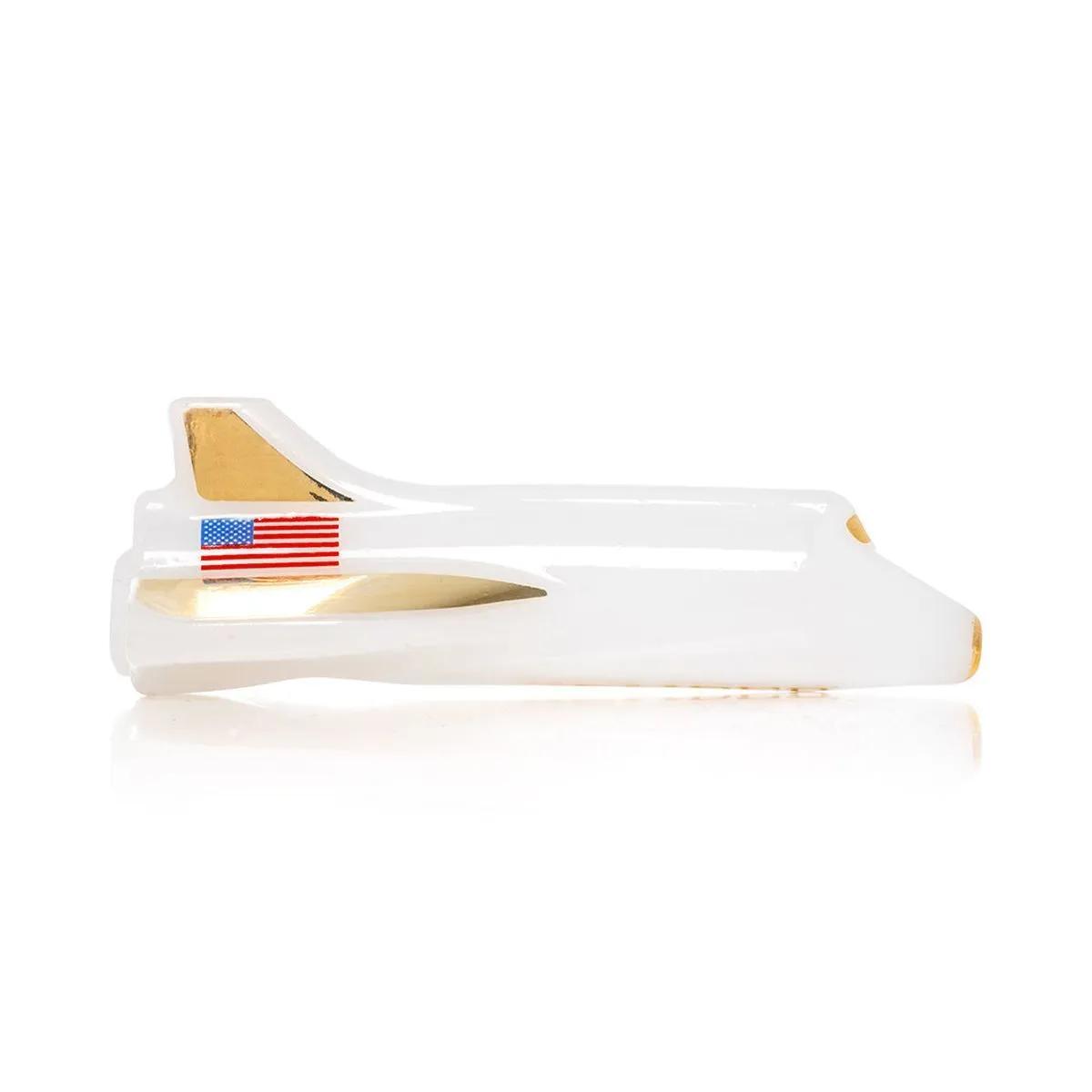 Space Shuttle Hand Pipe
